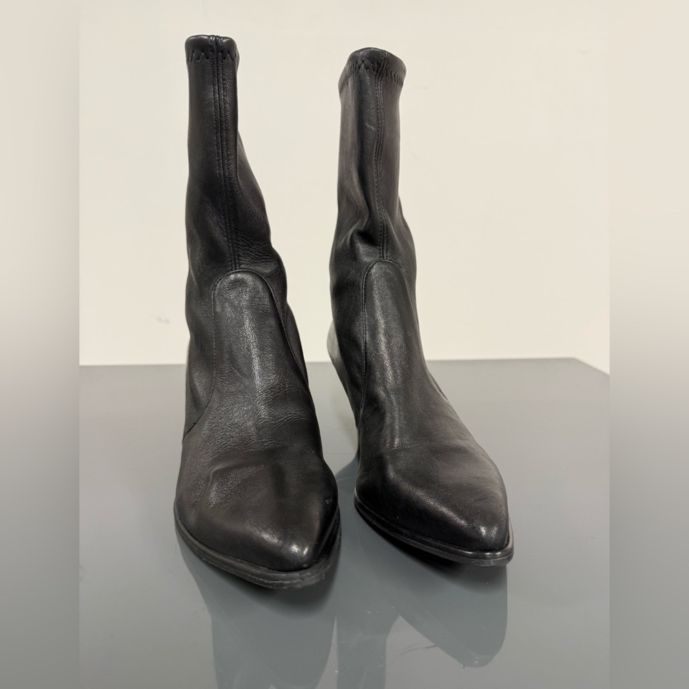 Stuart Weitzman Kitten Heel Boots Black Leather Booties EU 39 - Picture 2 of 10